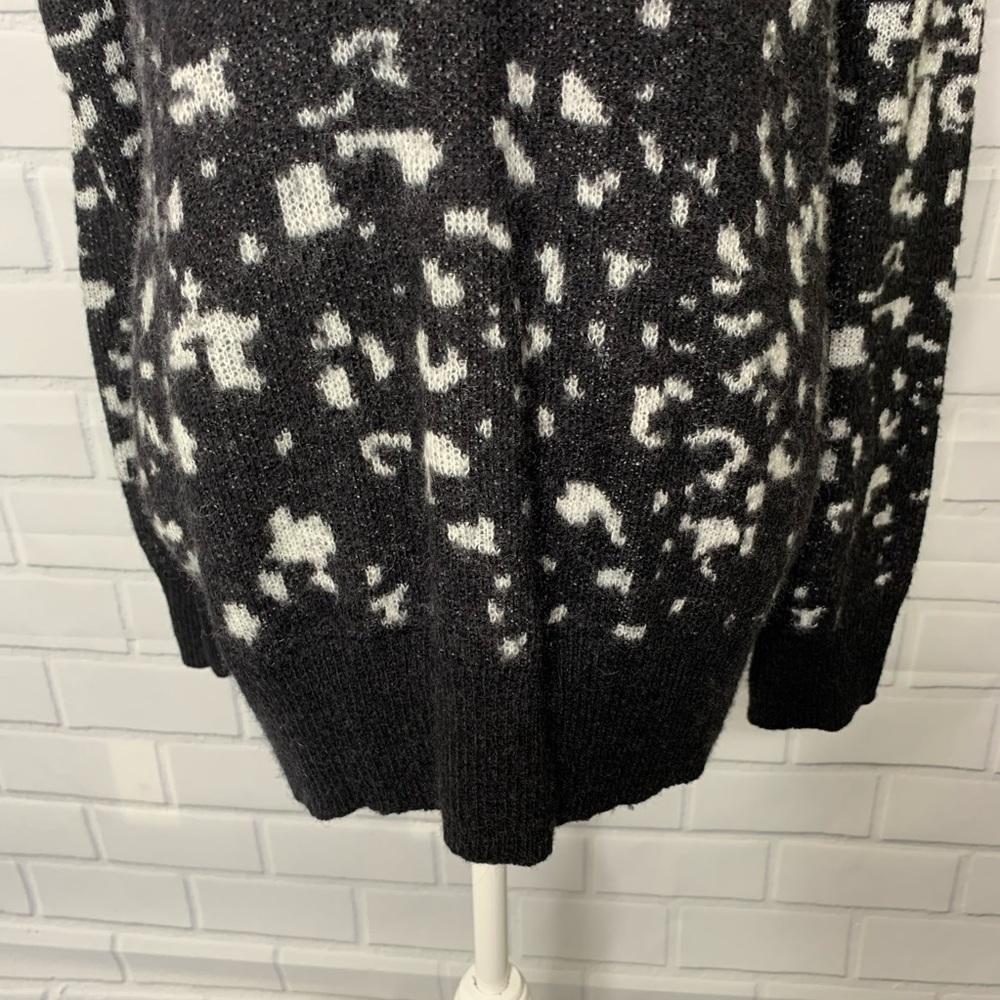 Ava&Viv With Wool Leopard Print B/W Sweater 4x. - image 7